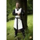 Tabard de base (Basic Tabard) - Couleur : Blanc Ivoire - Epic Armoury