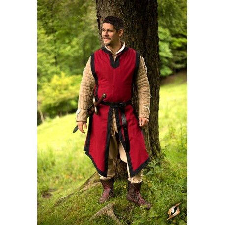 Tabard de base (Basic Tabard) - Couleur : Rouge Empereur - Epic Armoury