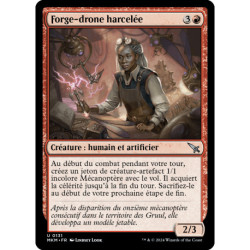 (Foil) Rouge - Forge-drone harcelée (U) [MKM]