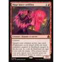 (Foil) Rouge - Mage lance-ardillon (V1) (M) [FRA]
