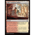 (Foil) Terrain - Salle commune dédiée (C) [FRA]