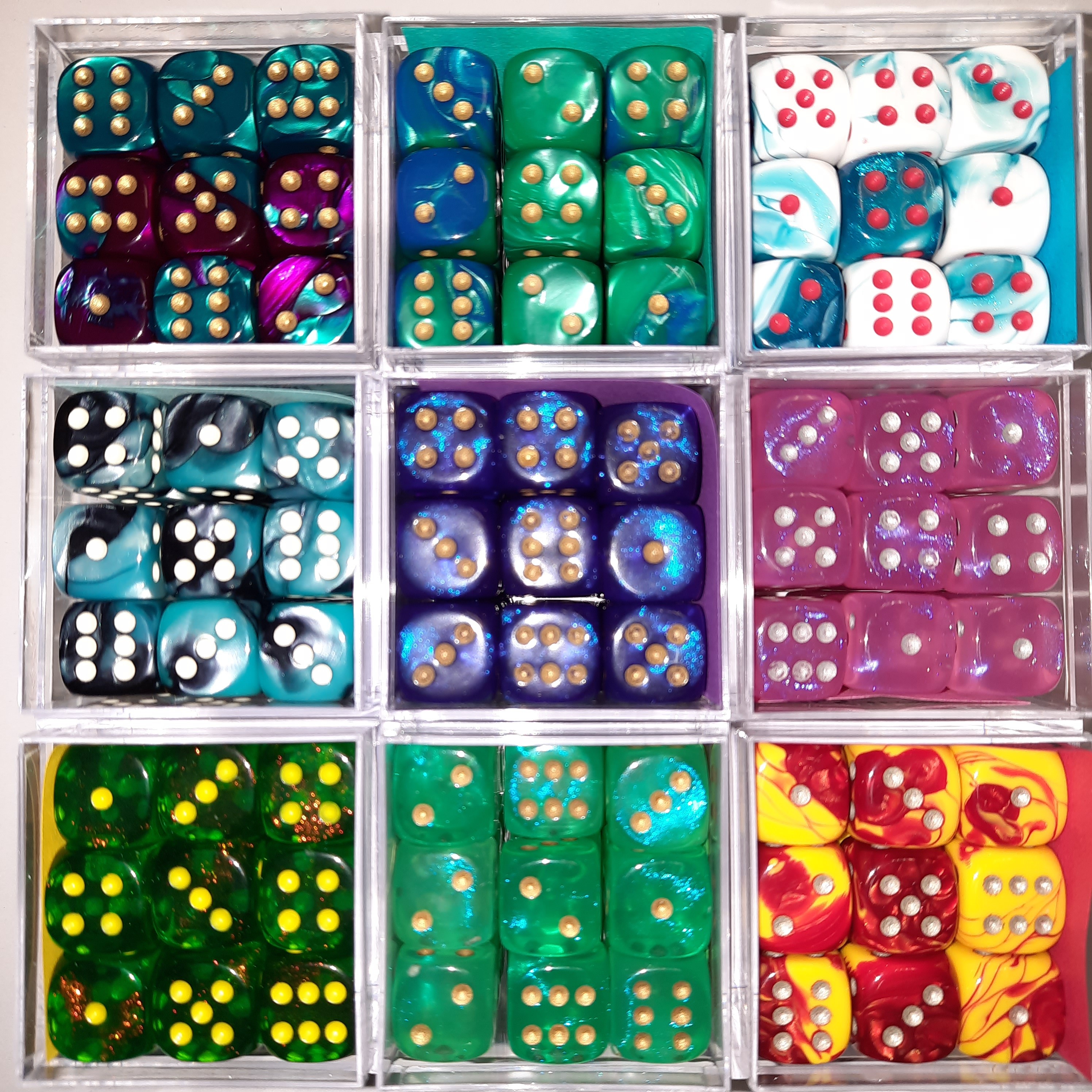 Set De 36 Dés à 6 Faces Chessex - Multimarque, Pour Jeux De Rôle (JDR) Et Autres, Occasion